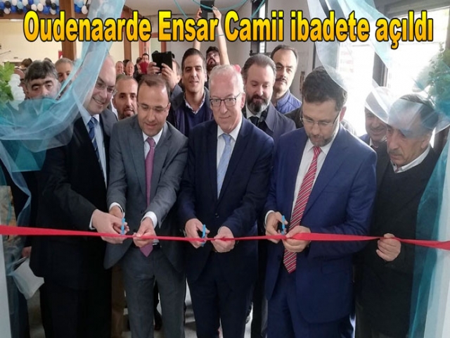 Oudenaarde Ensar Camii ibadete açıldı