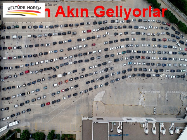 Akın Akın Geliyorlar