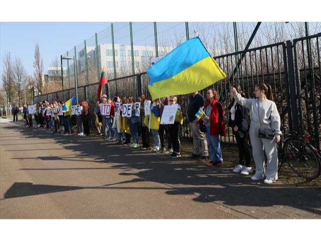 Brüksel'de, Ukrayna'daki savaş protesto edildi