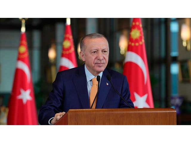 Erdoğan'dan Yurt Dışındaki Türklere Müjde