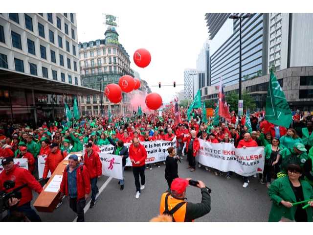 Belçika'da işçi sendikaları greve gitti