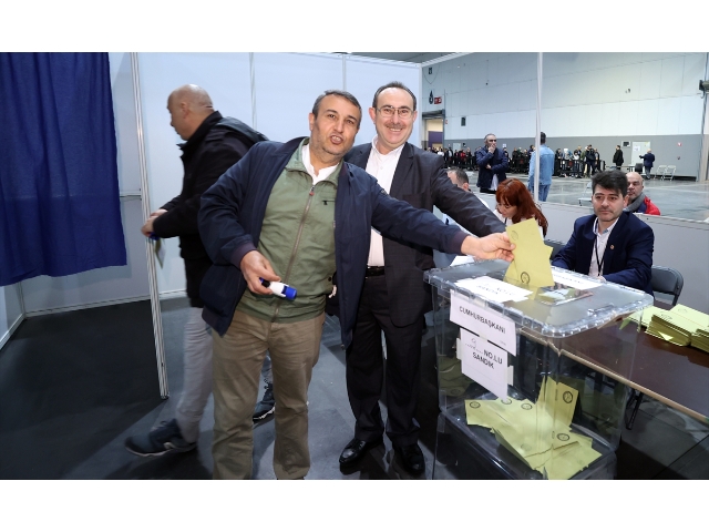Belçika'da Türkiye'deki Cumhurbaşkanı Seçimi'nin 2. tur oylaması başladı