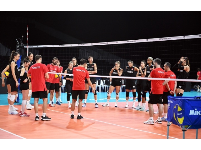 A Milli Kadın Voleybol Takımı, Brüksel'de