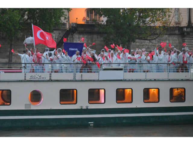 Paris 2024 Olimpiyat Oyunları'nın açılış töreni başladı