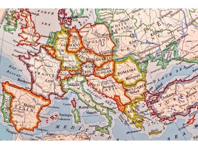 Bulgaristan ve Romanya Şengen'e tam üye oldu