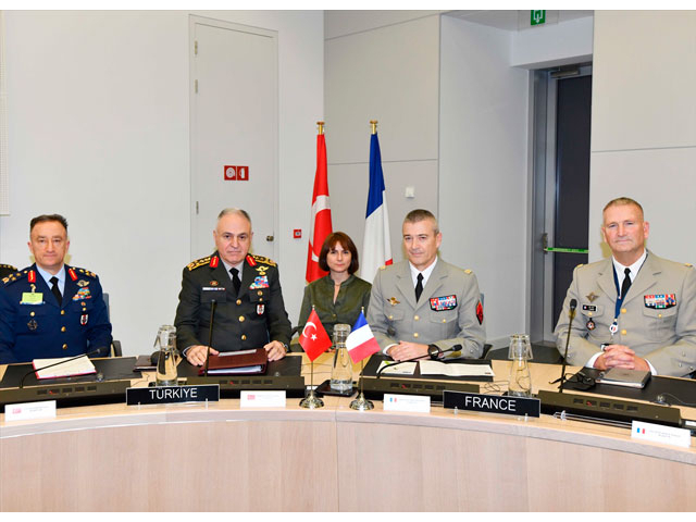 Genelkurmay Başkanı Orgeneral Gürak, Belçika'da bazı ülkelerin genelkurmay başkanlarıyla görüştü