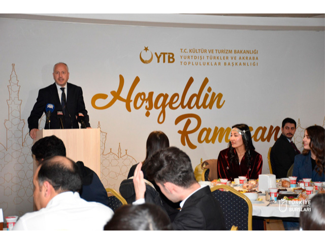 Türk Dünyası ve Asya ülkelerinden öğrenciler iftar sofrasında bir araya geldi