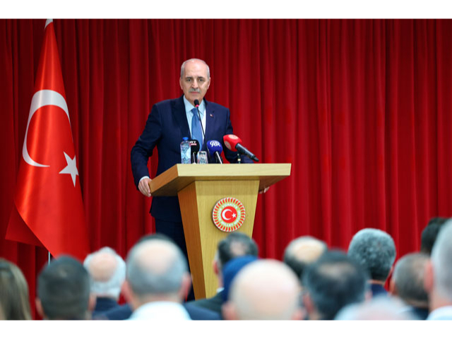 TBMM Başkanı Kurtulmuş, Brüksel'de "Türk Toplumu Buluşması"nda konuştu