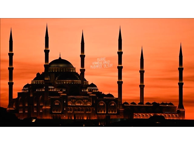 Bugün Miraç Kandili