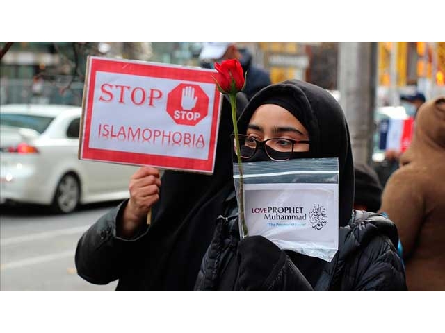 Avrupa’da Müslüman Karşıtlığında İlk Sırada Fransa