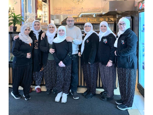 Brüksel’de Kadın Çalışanlardan Başkan Akgün’e Anlamlı Destek