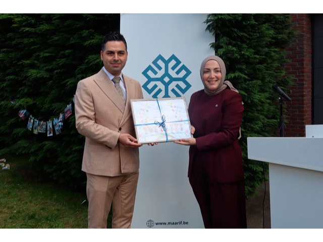Türkiye Maarif Vakfı, Belçika'nın Gent kentindeki yeni merkezinde yıl sonu etkinliği düzenledi