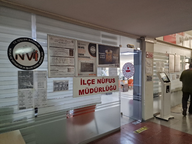 Emirdağ'da yaz yoğunluğu bürokratik işlemlerde bekleme süresini artırdı