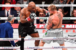 Jake Paul, ağır sıklet boks müsabakasında Mike Tyson'ı mağlup etti