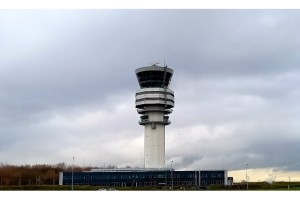 Brüksel Havalimanı'nda uçuşlar geçici olarak askıya alındı