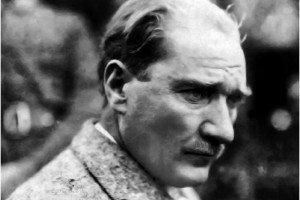 Cumhuriyet'in mimarı Atatürk'ün ebediyete intikalinin üzerinden 87 yıl geçti