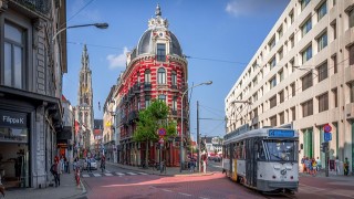 Anvers'de tramvay kazasında 9 kişi yaralandı