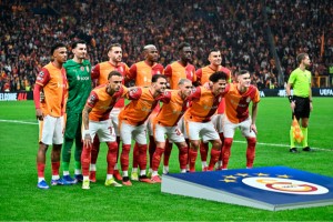 Aslan Avrupa’da kükredi: Juventus’u 5-2 ile geçti!