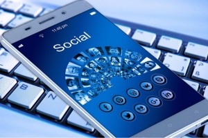 Avrupa'daki tüketici dernekleri Google, Meta ve TikTok'u şikayet etti