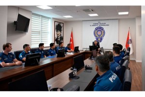 Sınır kapılarındaki gurbetçi yoğunluğu için güvenlik tedbirleri değerlendirildi