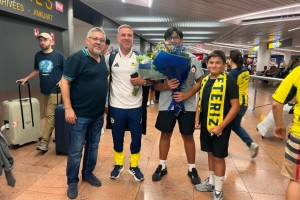  Fenerbahçe arsaVev Kadın Futbol Takımı, Belçika'da coşkuyla karşılandı