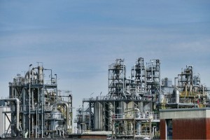 G7, rezervlerinden 100 milyon varil petrol ve dizeli piyasaya sürecek